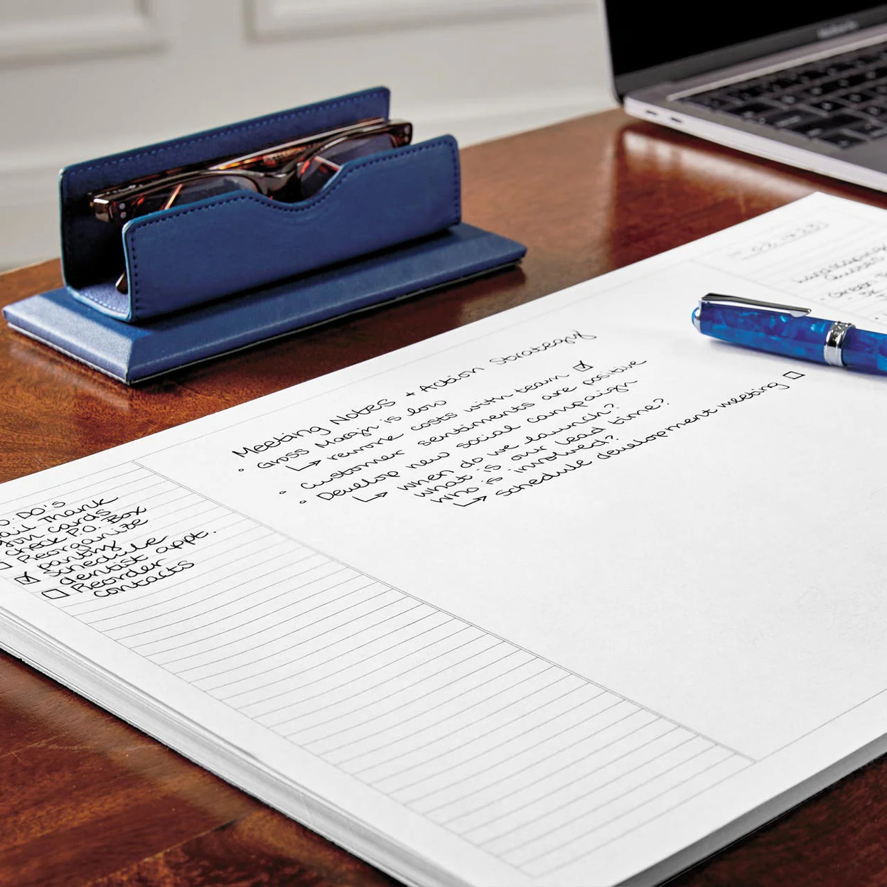 Close-up of a Levenger fountain pen writing on thick Circa paper with crisp, clean lines and no feathering.